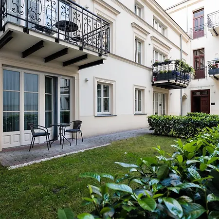 Apartment Atrium - Old Town Luxury - By Upstairs *