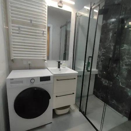 2-bedroom With 2 Free Parking Spots - Tauron Arena * Cracóvia