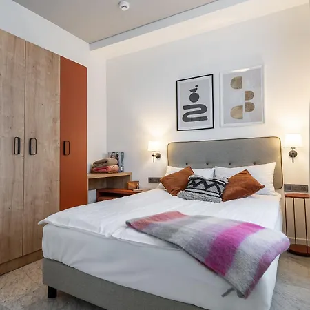 Hotel apartamentowy H11