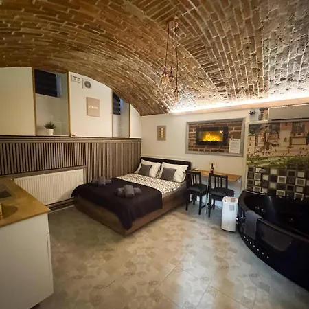 Bed & Breakfast Underground Jacuzzi Krakau