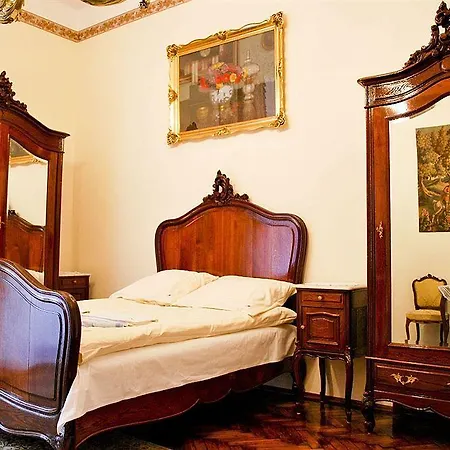 Florian Kazimierz Aparthotel 3*