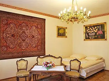 Florian Kazimierz Aparthotel 3*