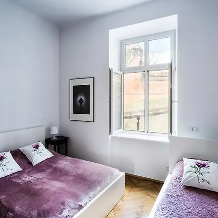 Apartament Bernardynska