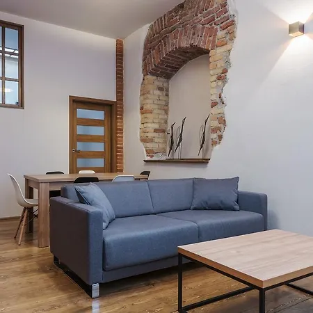 For Main Square Hotel apartamentowy 3*