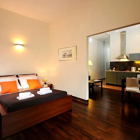 Aparthotel Siesta 2*