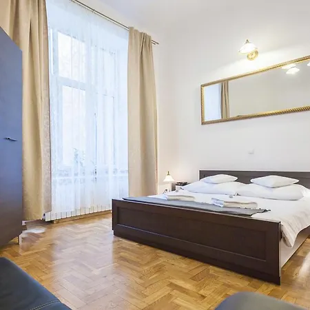 Aparthotel K22 Bonerowska 8 3*
