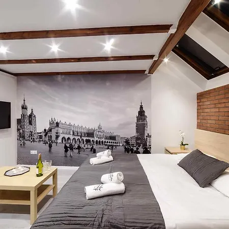 アパートホテル Cracow Rent - Spacious For 2-7 People In Quiet Area - Kolberga Street Nr 3 - 10 Min To Main Square By Foot