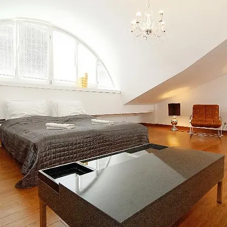 P&j Tourist Otel 5*
