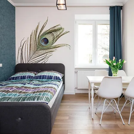 Cracow Rent - Spacious For 2-7 People In Quiet Area - Kolberga Street Nr 3 - 10 Min To Main Square By Foot アパートホテル クラクフ