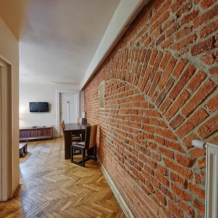 For Main Square Hotel apartamentowy