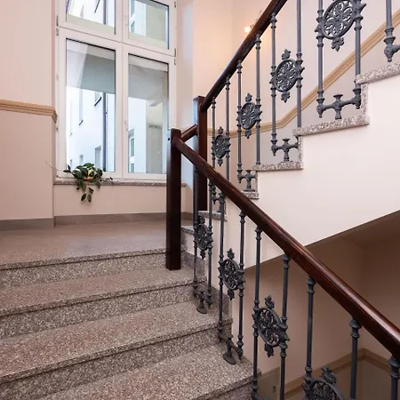 Apart Otel Wawel - Old Town 3*