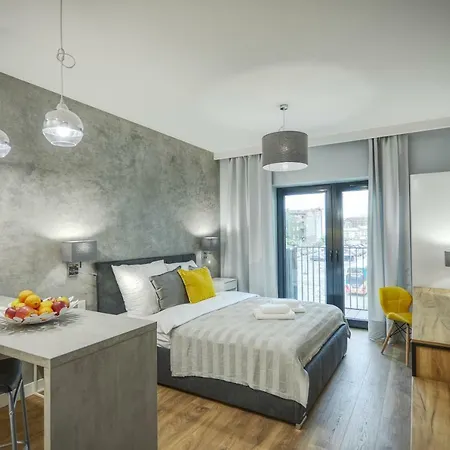 Rajska 3 By Pi Hotel apartamentowy