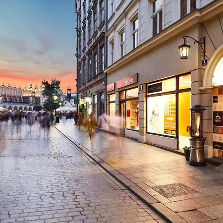 For Main Square Hotel apartamentowy 3*