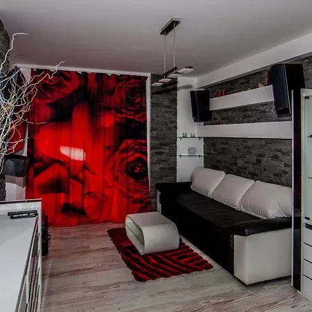 Daire Apartament Czyzyny - Jacuzzi - Arena- Expo - Muzeum Lotnictwa - Park Wodny Krakow