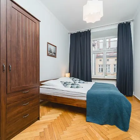 Apartament Florian's Gate | City Center Old Town | Florianska 40 Kraków