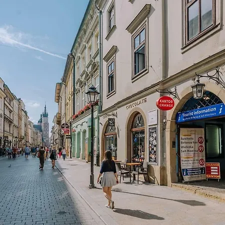 Apartament Florian's Gate | City Center Old Town | Florianska 40 *