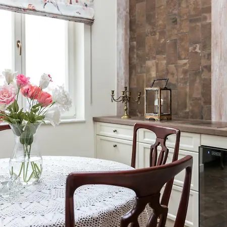 Cheerful Air Conditioned With Mezzanine And Parking - Old Town * Krakow