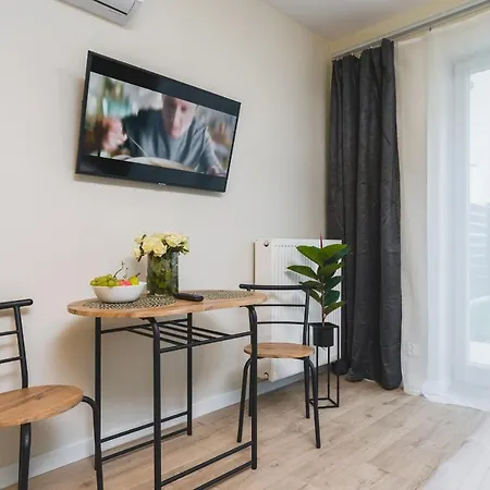 Aparthotel Sarah Old Town 3*
