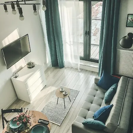 Rajska 3 Top Floor Apartment *