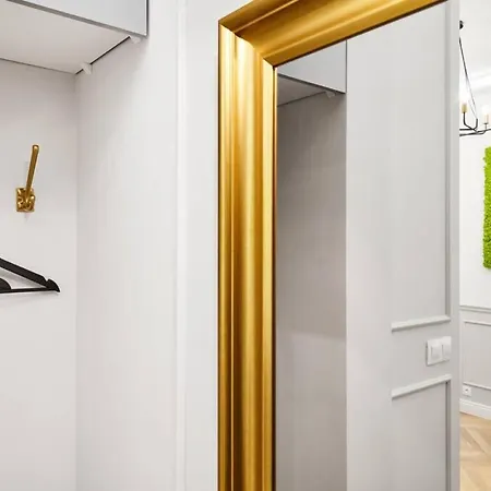 Househost I: Studencka Street Апартаменты