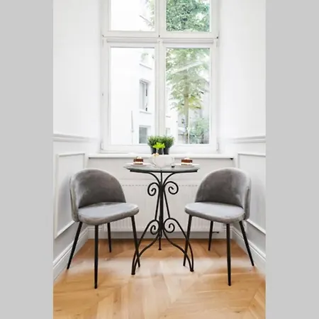 Househost I: Studencka Street * Краков