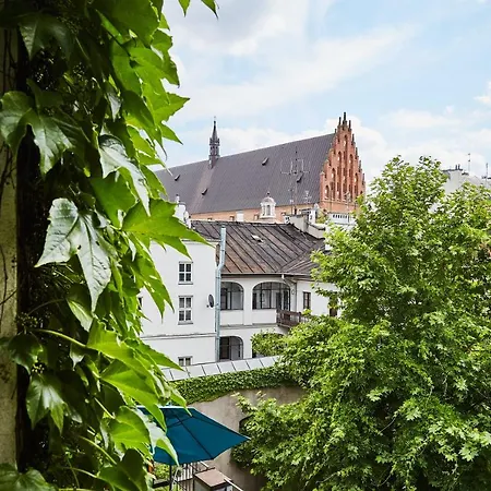 For Main Square Hotel apartamentowy 3*