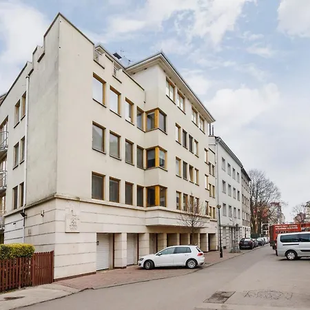 Pod Baszta By Renters Apartment