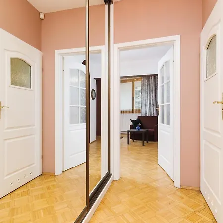 Apartment Pod Baszta By Renters *