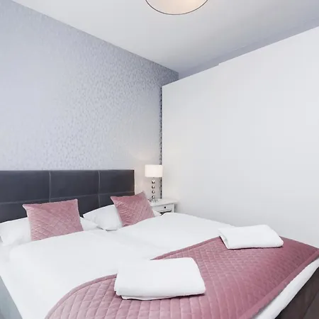 Ny Wroclawska Cracow By Renters Prestige