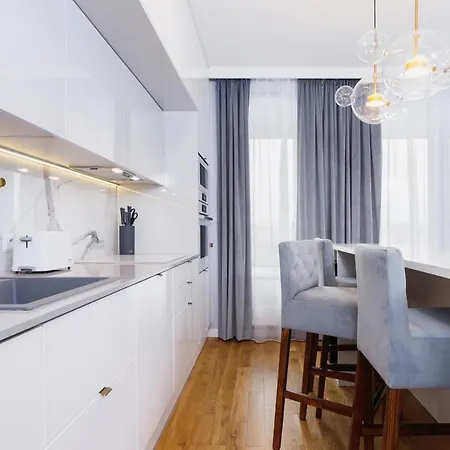 Ny Wroclawska Cracow By Renters Prestige * Krakow