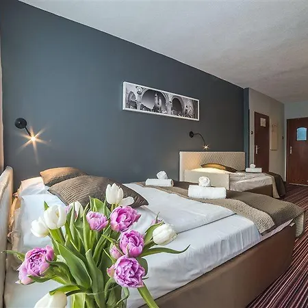 Otel Delta 3*