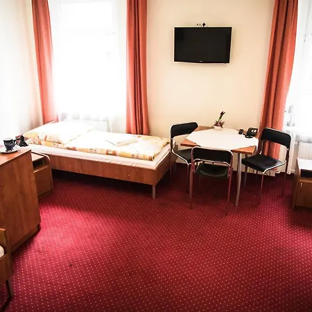 żaczek Studenckie Hotel 2*