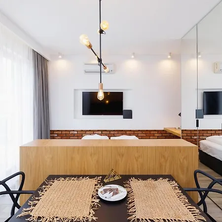 Go Rakowicka By Renters Apartment Krakow