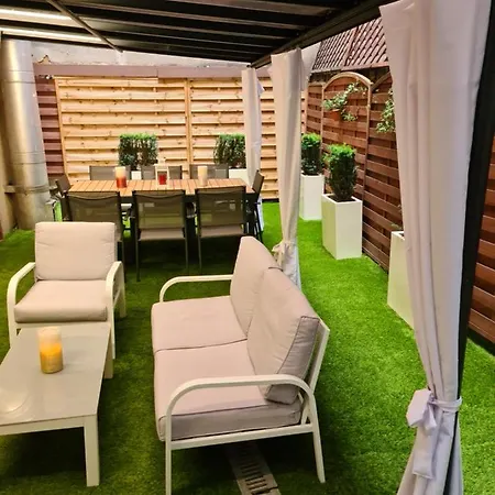 Amber Hostel
