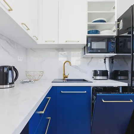 Apartment Przy Bulwarach Wislanych Kosciuszki By Renters