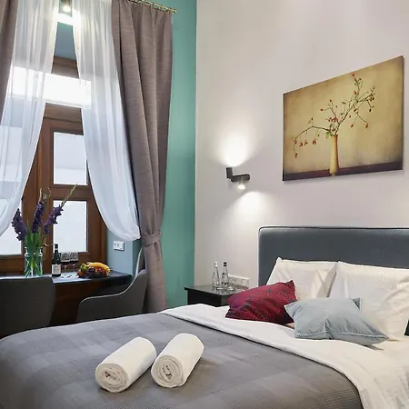 7 Heaven Elegant Old Town Bed & Breakfast