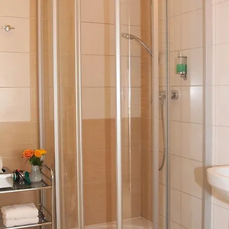 Red Brick 3* Krakow