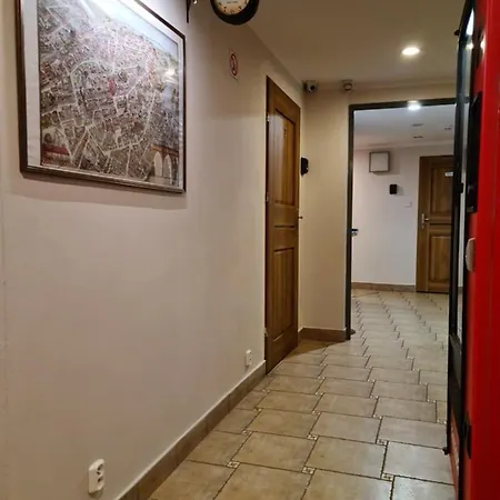 Hostel Amber *