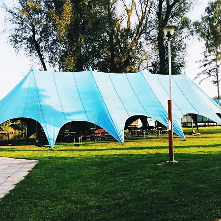 Vistula Hotel