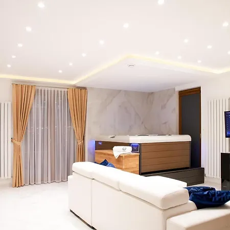 Jacuzzi Prestige Apartahotel Cracovia