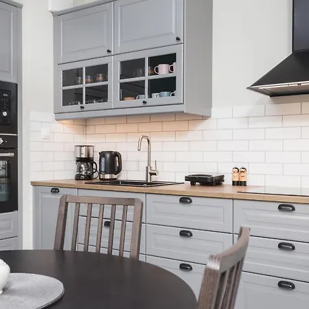 Of The Kings - Leaf Appartement *