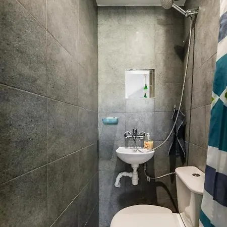 Apartment Bingi *