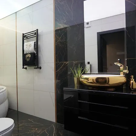Lema Versace Apartment *