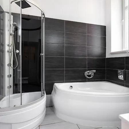 Aparthotel Dom Sapiehy *