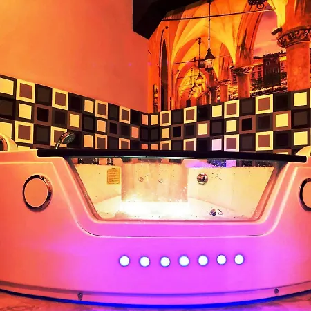 Bed & Breakfast Underground Jacuzzi *