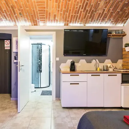 Bed & Breakfast Underground Jacuzzi