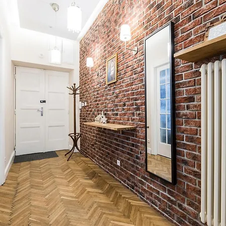Native Batorego 7- Bardzo Ciche I Spokojne Miejsce Krakow