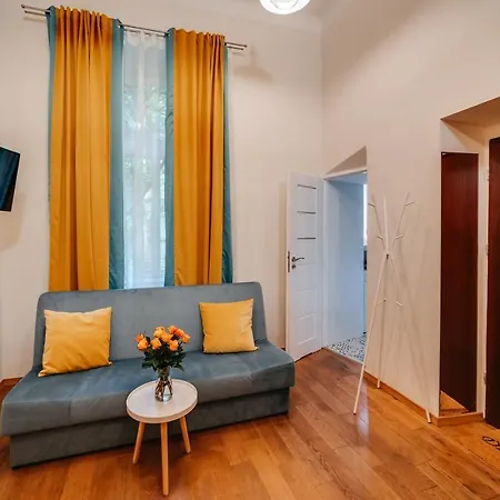 Apartment Alpari *