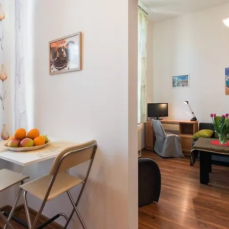 Apartament Gertrudy Green *