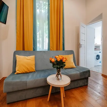 Apartment Alpari *
